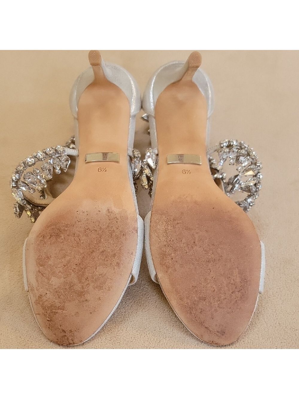Badgley Mischka Women's Silver Heels Size 6.5 EUC - Picture 6 of 11